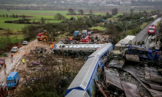 Τέμπη: Συνήγορος συγγενών θανόντων και παθόντων ζητά από τον ΕΟΔΑΣΑΑΜ αναβολή ανακοίνωσης του πορίσματος