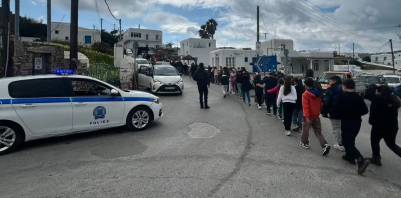 Άσκηση εκκένωσης των σχολικών μονάδων της Χώρας Μυκόνου από την Πολιτική Προστασία Δήμου Μυκόνου