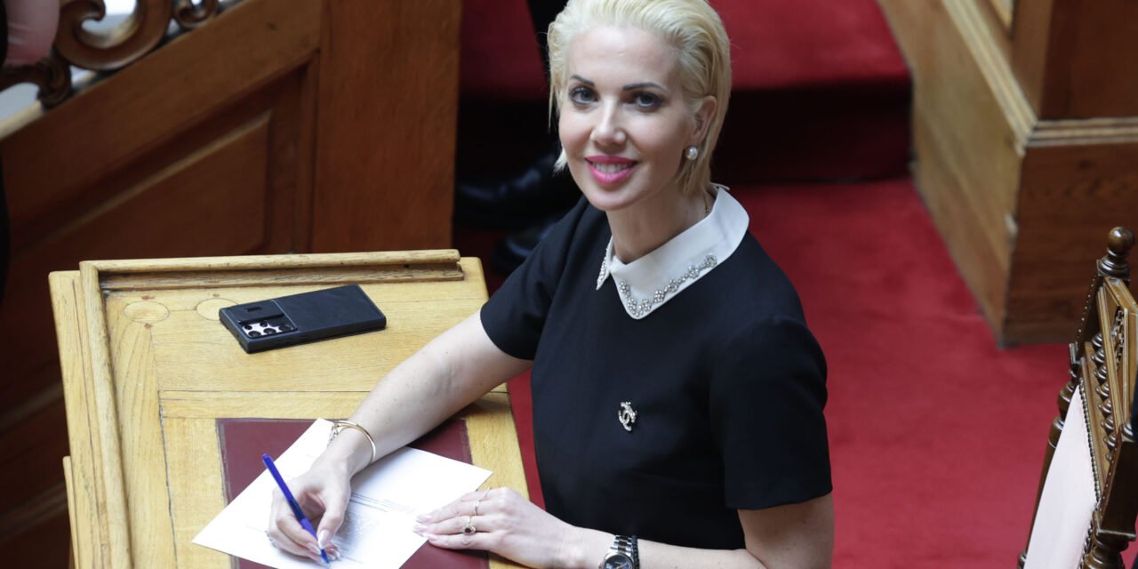 Αναφορά της Κατερίνας Μονογυιού στη Βουλή των Ελλήνων για την ενίσχυση της ακτοπλοϊκής σύνδεσης της Κύθνου
