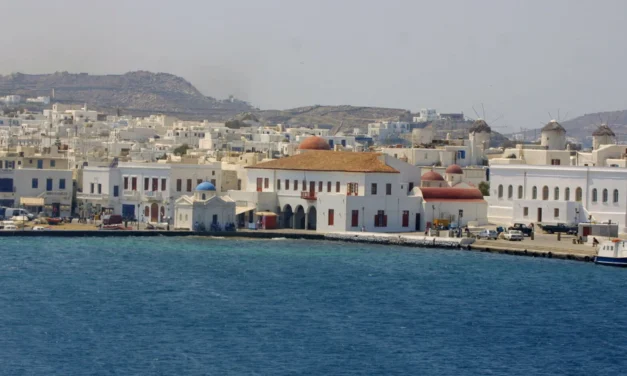 Απαγόρευση Κυκλοφορίας Αυτοκινήτων Τροφοδοσίας στο Γιαλό Μυκόνου λόγω Αγώνα Δρόμου