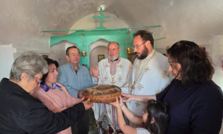 Δεσποτικά Μυκόνου: Προεόρτια Θεία Λειτουργία για την Οσιομάρτυρα Ολυμπία