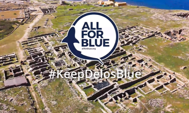 “Keep Mykonos Blue”: Οι Μαθητές της Μυκόνου μετατρέπουν τα σκουπίδια σε τέχνη με θέμα τη Δήλο