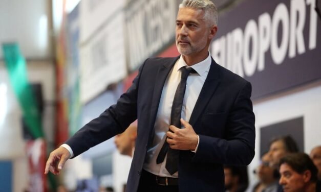 Με τον Ζιάγκο στον πάγκο της η Μύκονος και στη Stoiximan GBL