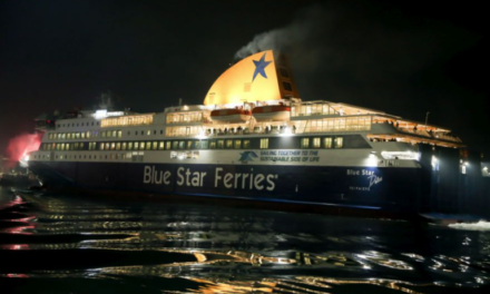 Τηλεφώνημα για βόμβα στο πλοίο Blue Star 1 με 750 επιβάτες – Εκκενώθηκε για έλεγχο χωρίς να έχει βρεθεί κάτι ύποπτο
