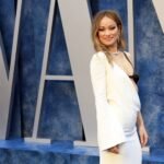 Λαμπερή στη Μύκονο η Olivia Wilde για εκδήλωση μόδας