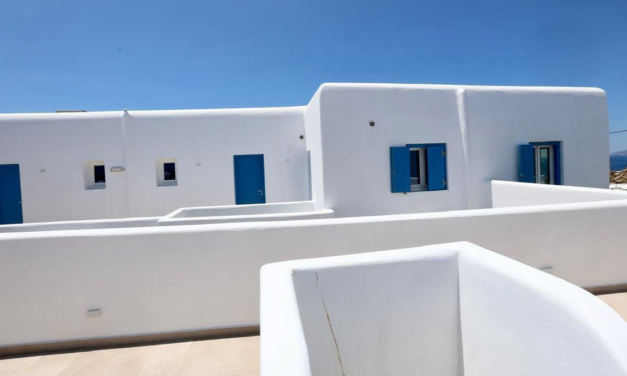 Ντίνα Σαμψούνη: Η Συγκινητική ανάρτηση της Προέδρου Διοικούσας επιτροπής για τα Νέα Διαμερίσματα των Γιατρών της Μυκόνου