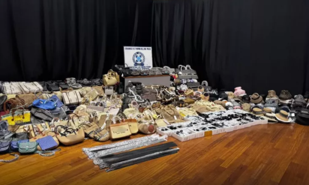 Μύκονος: Πλήγμα στο παρεμπόριο- Συνελήφθησαν επτά αλλοδαποί που διέθεταν προς πώληση μεγάλο αριθμό προϊόντων «μαϊμού»