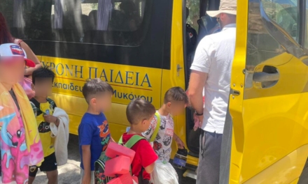 Καλοκαιρινή Έκρηξη Δημιουργικότητας στο Summer Camp της «Σύγχρονης Παιδείας»: Βουτιές και Πρώτες Καλλιτεχνικές Δημιουργίες!