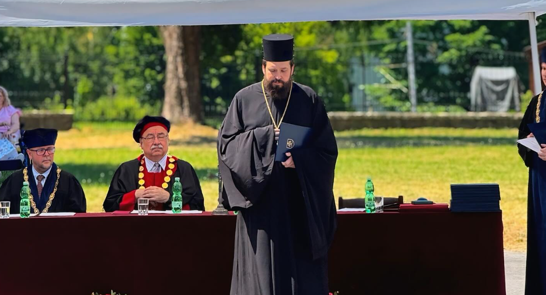 Ο Ηγούμενος Αλέξιος Παπαδόπουλος Ορκίστηκε Magister Θεολογίας στο Πανεπιστήμιο Presov