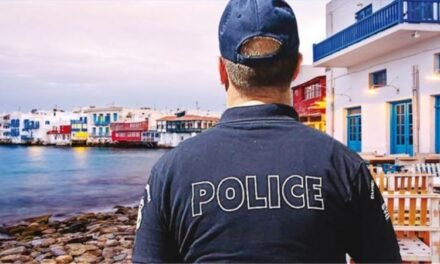 Μύκονος: Εξιχνιάστηκαν άμεσα δύο υποθέσεις αρπαγής τσάντας