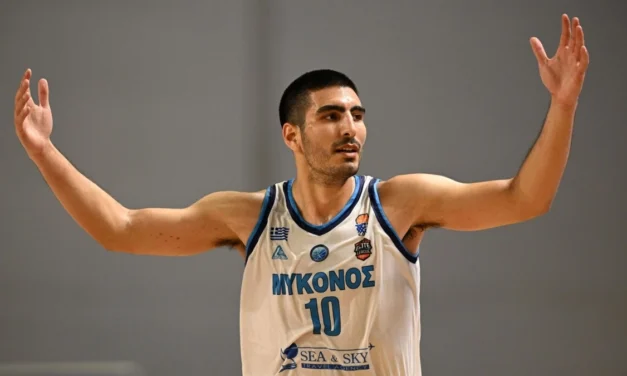 Μύκονος, Σκουλίδας: Αυτός είναι ο πρώτος που ανανεώνει στο νησί των ανέμων