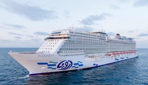 Η Aroya Cruises φέρνει άρωμα Αραβίας στη Μεσόγειο – Προσεγγίσεις σε Αθήνα, Μύκονο, Σούδα και Ρόδο