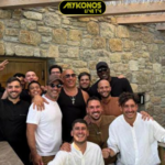 ΟΤΑΝ ΠΡΟΣΠΑΘΕΙΣ ΝΑ ΑΠΟΛΑΥΣΕΙΣ ΤΟ ΤΖΑΤΖΙΚΙ ΣΟΥ ΚΑΙ ΞΑΦΝΙΚΑ ΑΝΤΙΛΑΜΒΑΝΕΣΑΙ ΟΤΙ ΑΠΟ ΠΙΣΩ ΣΟΥ ΚΑΘΕΤΑΙ Ο JORDAN KAI O DIESEL!