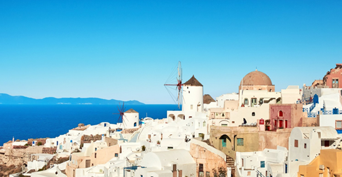 Αμερικανοί και Άγγλοι τουρίστες βαθμολογούν με “άριστα” την Ελλάδα