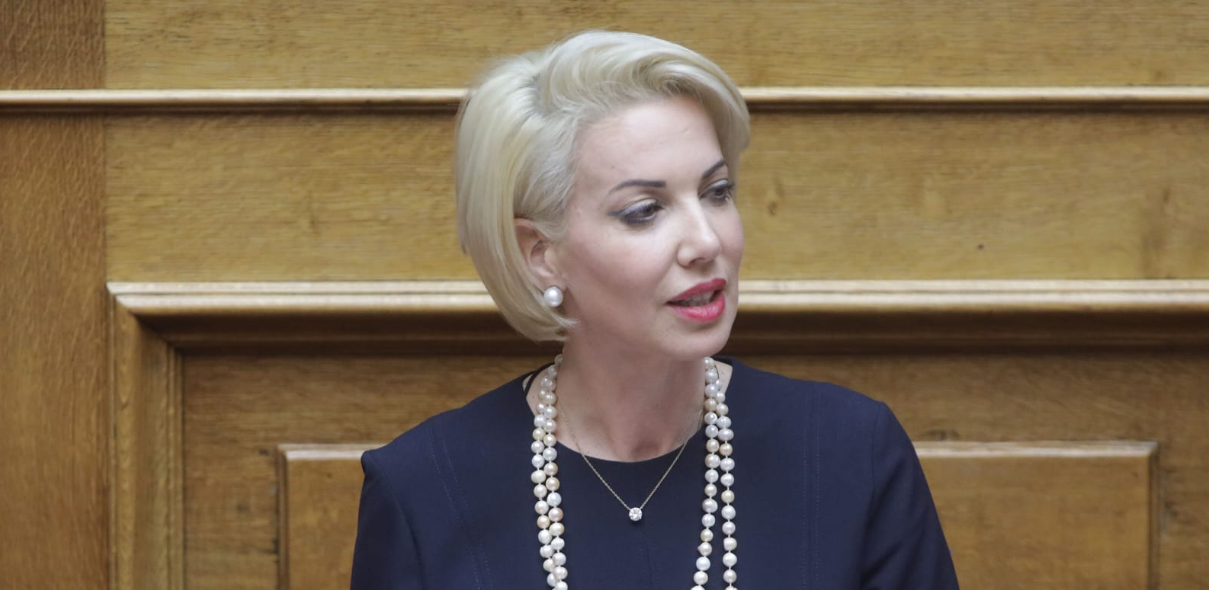 Κατερίνα Μονογυιού: Κατέθεσε Αναφορά στη Βουλή για την άμεση μείωση των αυξήσεων στα μισθώματα παραλίας και αιγιαλού στη Μύκονο