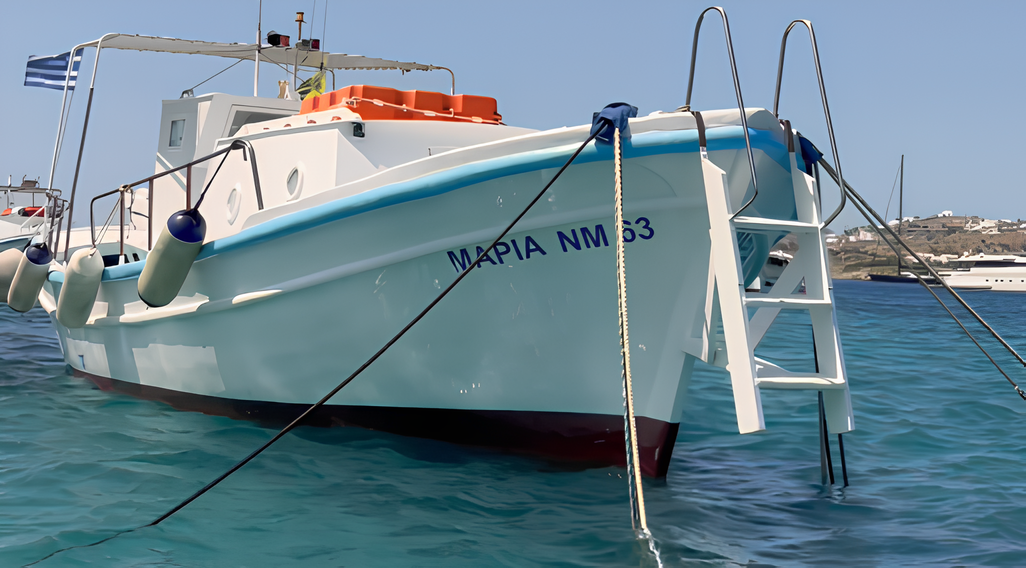 Το Καΐκι του Καπετάν Δημήτρη: Ένα Ταξίδι στην Καρδιά της Παράδοσης της Μυκόνου (ΦΩΤΟ + ΒΙΝΤΕΟ)