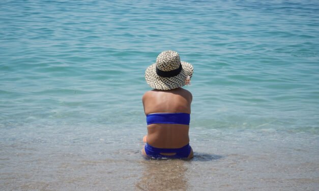 Καιρός: Νέο έκτακτο της ΕΜΥ για τον καύσωνα – Με 43αρια έως την Κυριακή