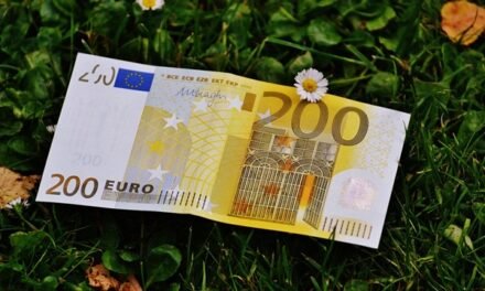 Έρχεται νέο επίδομα 200 ευρώ