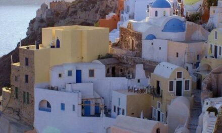 Η υψηλή ζήτηση από το εξωτερικό συνεχίζει να τροφοδοτεί την αγορά πολυτελών εξοχικών κατοικιών στις Κυκλάδες