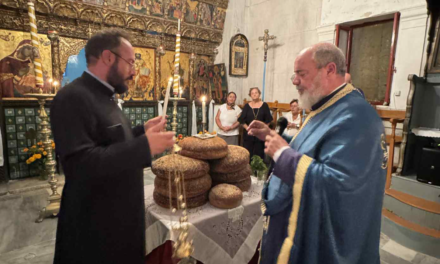 Εσπερινός στον Ιερό Ναό του Αγίου Ιωάννη του Προδρόμου στην Μπαρκιά