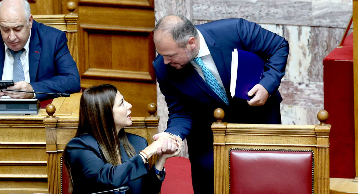 Ο Φίλιππος Φόρτωμας από το βήμα της Ολομέλειας για την Μονή Σινά και ζητήματα εκπαίδευσης στις Κυκλάδες