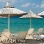MyCoast: Πρωταθλητής η Χαλκιδική με 2.443 καταγγελίες στις παρανομίες σε παραλίες