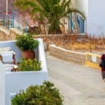 Εκρηκτική ανακοίνωση της Α΄ ΕΛΜΕ Κυκλάδων: «Να μεριμνήσουν άμεσα οι Δήμοι για τη στέγαση των εκπαιδευτικών»