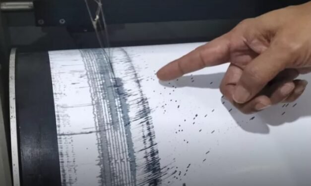 Σεισμός 7,8 Ρίχτερ στη Ρωσία