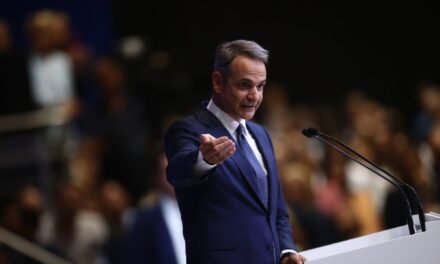 Μητσοτάκης στη ΔΕΘ: Η πιο τολμηρή φορολογική μεταρρύθμιση – Μειώσεις φόρων για όλους και εξαγγελίες-έκπληξη για νέους, οικογένειες, χωριά και νησιά