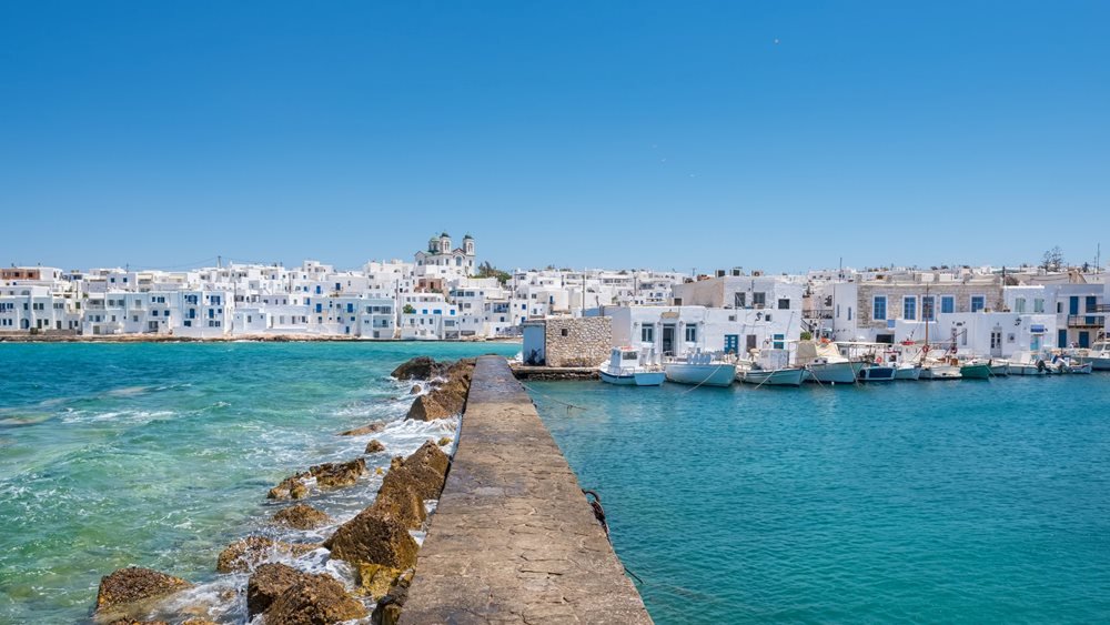 Οι Κυκλάδες πρωταγωνιστούν σε αεροπορικές αφίξεις
