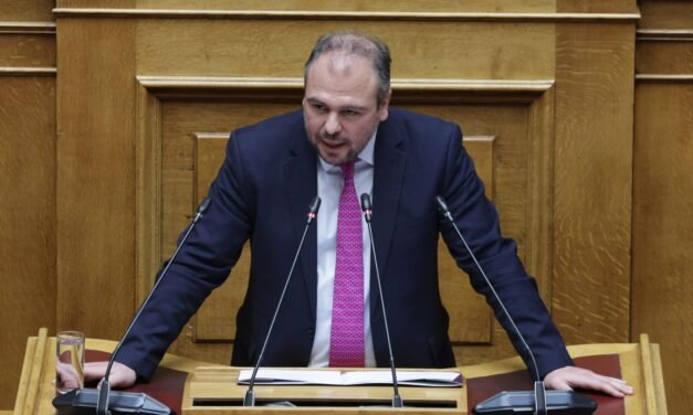 Παρέμβαση Φίλιππου Φόρτωμα για τις συντάξεις χηρείας του πρώην ΟΓΑ