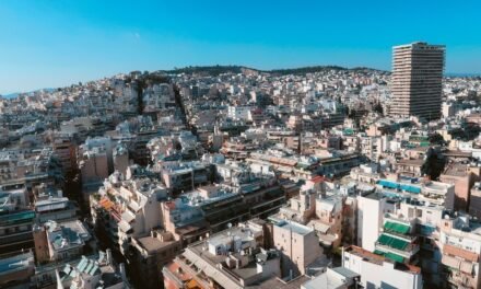 Αυστηρότεροι κανόνες για τις βραχυχρόνιες μισθώσεις: Αναβάθμιση ποιότητας χωρίς άμεση λύση στη στεγαστική κρίση