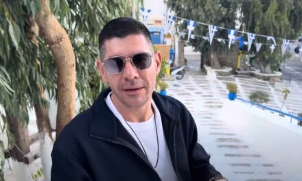 Ο Μιλτιάδης Ατζαμόγλου αποκαλύπτει την άγνωστη ιστορία του  «Αη Λούκα» – Από Σχολείο του Γένους στο κοιμητήριο της Μυκόνου