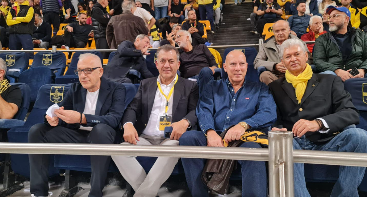 «Ο Άρης Επέστρεψε Δυναμικά, η Πολιτεία Στηρίζει»: Ο Γιάννης  Βρούτσης στο Sold Out Αλεξάνδρειο Δίπλα σε Γκάλη