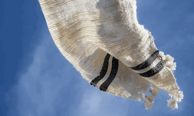 Η Μύκονος υφαίνει το μέλλον με τις κλωστές της παράδοσης: Ένα 12μηνο Πρόγραμμα αναβίωσης της Αρχαίας Τέχνης