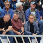 Στο γήπεδο του Κόρφου δίπλα στην ΑΕ Μυκόνου βρέθηκε ο Δήμαρχος Χρήστος Βερώνης!
