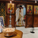 Τιμήθηκε στη Μύκονο η μνήμη του Αρχιεπισκόπου Χριστοδούλου – Τρισάγιο από τον Ηγούμενο Αλέξιο Παπαδόπουλο