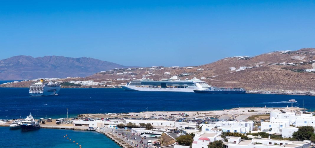 Κρουαζιέρα: Ρεκόρ 1,3 εκατ. επιβατών για το 2024 και 201 εκατ. ευρώ στη τοπική αγορά της Μύκόνου