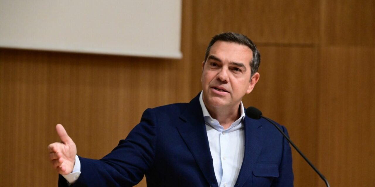 Παραιτήθηκε από βουλευτής ο Αλ. Τσίπρας