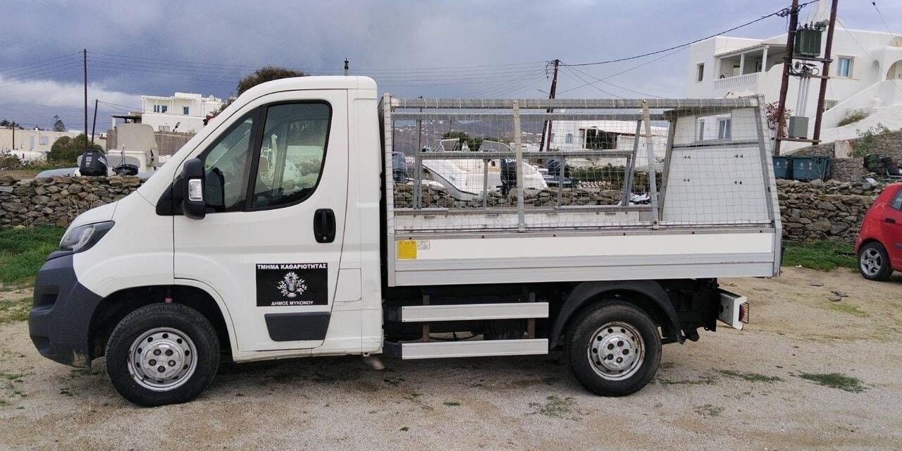 “Διαρκής δέσμευση του Δήμου για την ανασύσταση της Υπηρεσίας Καθαριότητας”- Τρία νέα οχήματα στον στόλο, ενώ δρομολογούνται οι επισκευές των παλαιών.