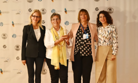 «100+ χρόνια τουρισμού»: Βραβείο Καλύτερου Ελληνικού Ντοκιμαντέρ στον Πολιτιστικό Λαογραφικό Σύλλογο Γυναικών Μυκόνου