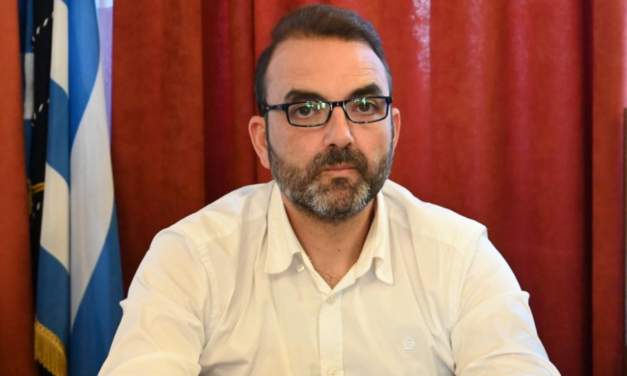 Σταύρος Γρύμπλας : «Η εικόνα του νησιού θίχτηκε από έργα και επιλογές της διοίκησης Κουκά, όχι από την ανάδειξη των προβλημάτων»