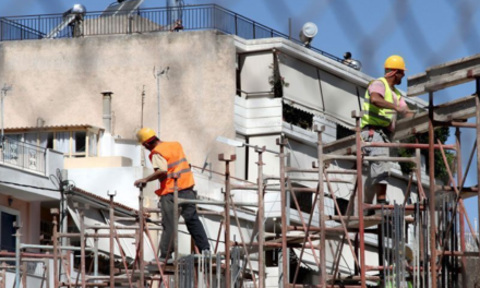 Έλεγχοι ΑΙ στις οικοδομικές άδειες – Δεύτερο «τσεκ» για τις ύποπτες με χρήση της Τεχνητής Νοημοσύνης – Στο Κτηματολόγιο οι υπηρεσίες δόμησης