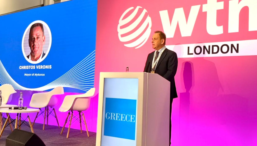 Η Μύκονος κατέκτησε το Λονδίνο: Ο Δήμαρχος Χρήστος Βερώνης προβάλλει το Αυθεντικό Πρόσωπο του Νησιού