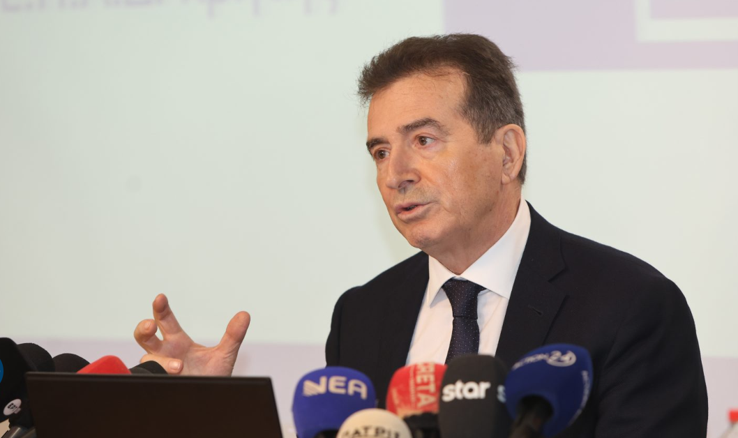 Τέρμα οι «μπαλωθιές» – Σαρωτικά μέτρα Χρυσοχοΐδη για την οπλοκατοχή στην Κρήτη