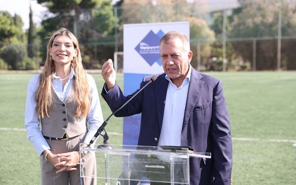 Ολική ανακατασκευή του γηπέδου ποδοσφαίρου στο ΣΕΦ, νέος χλοοτάπητας και ανακαίνιση αποδυτηρίων με 1,1 εκατ.