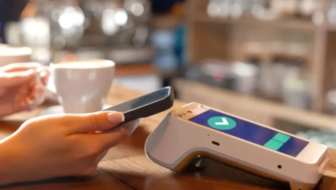 IRIS: Η αλλαγή στις πληρωμές που θα δούμε στα καταστήματα από 1η Δεκεμβρίου – “Tσουχτερά” πρόστιμα στους παραβάτες