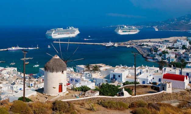 H Μύκονος στο επίκεντρο της κρουαζιέρας, τα χρήματα που αφήνουν οι επισκέπτες. 200 εκατ. ευρώ ετήσια έσοδα