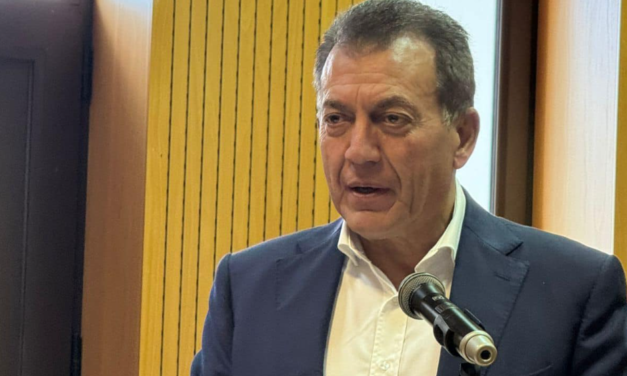 Στη Σύρο ο Υπουργός Αθλητισμού Γιάννης Βρούτσης για τις εκδηλώσεις εορτασμού του Πολιούχου της, Αγίου Νικολάου