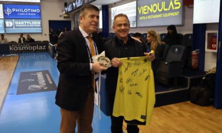 Βράβευση Χρήστου Βερώνη και αθλητικός πολιτισμός στο Κλειστό της Άνω Μεράς